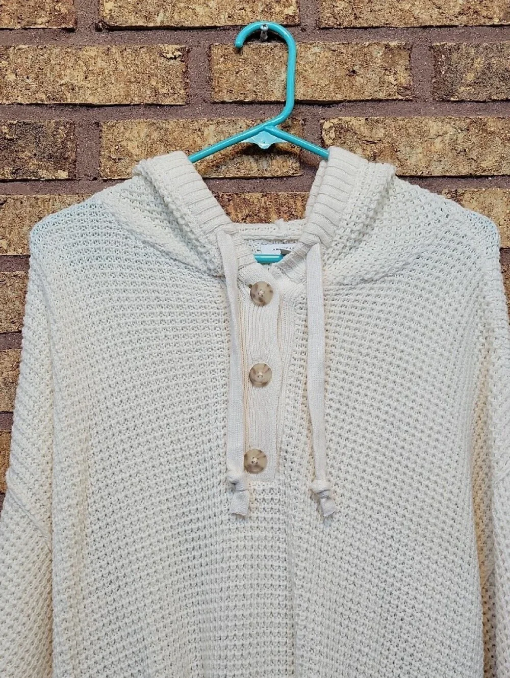 American Eagle Outfitters Chunky Knit Oversized Hooded Pullover Cream NWOT